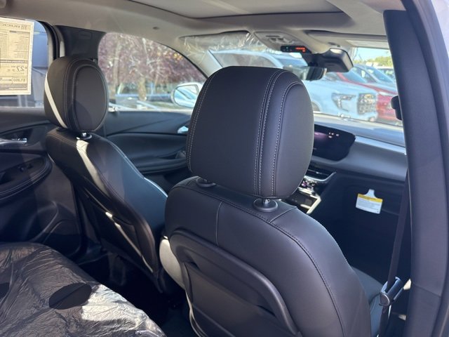 2026 Buick Encore GX Avenir photo 28