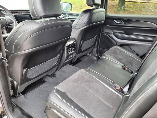 2024 Jeep Grand Cherokee Altitude photo 20