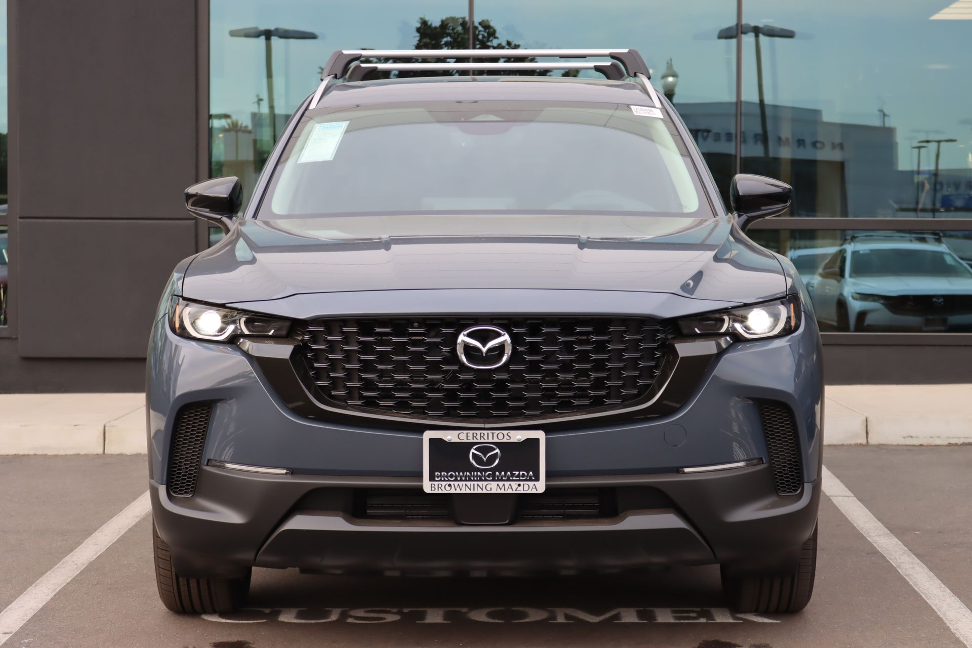 2025 Mazda CX-50 Premium Plus photo 2