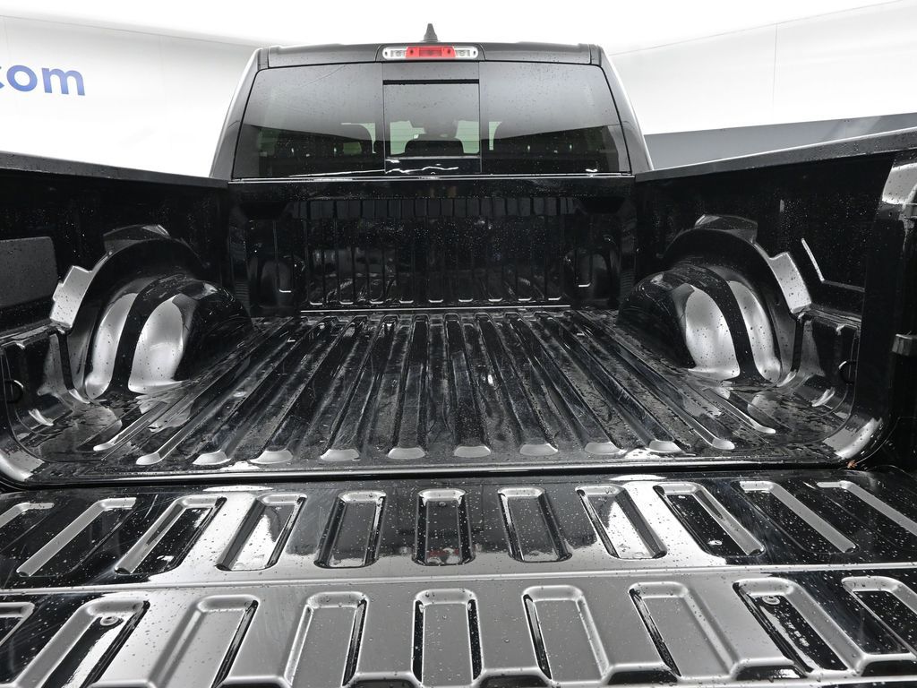 2026 Ram 1500 Big Horn photo 7