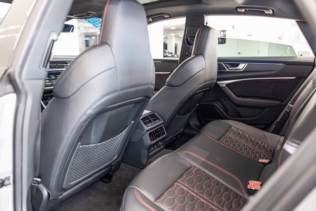 2022 AUDI RS 7 - Image 33