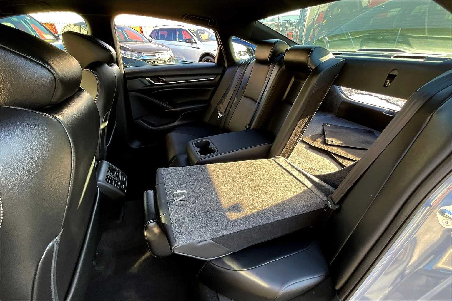2022 Honda Accord Sport photo 19