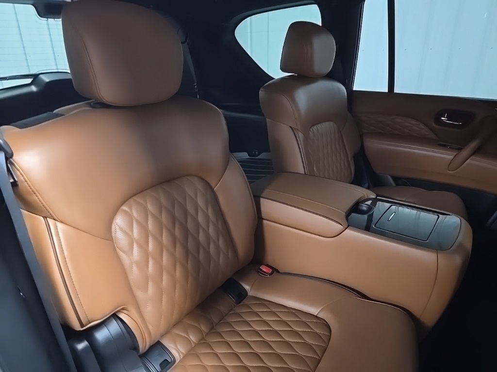 2021 Infiniti QX80 Sensory photo 16