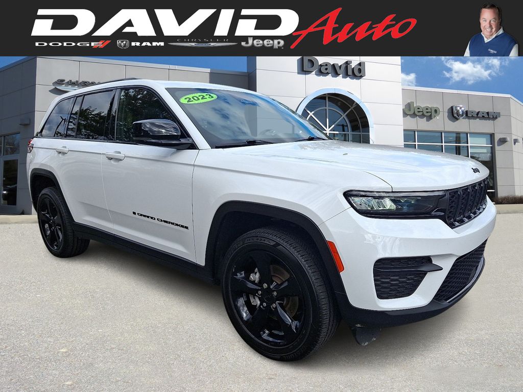 2023 Jeep Grand Cherokee Altitude