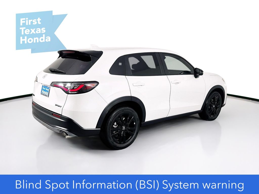 2026 Honda HR-V Sport photo 2