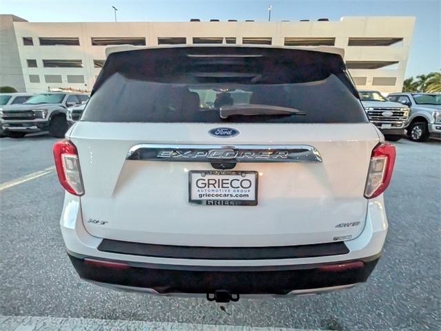 2022 Ford Explorer XLT photo 11