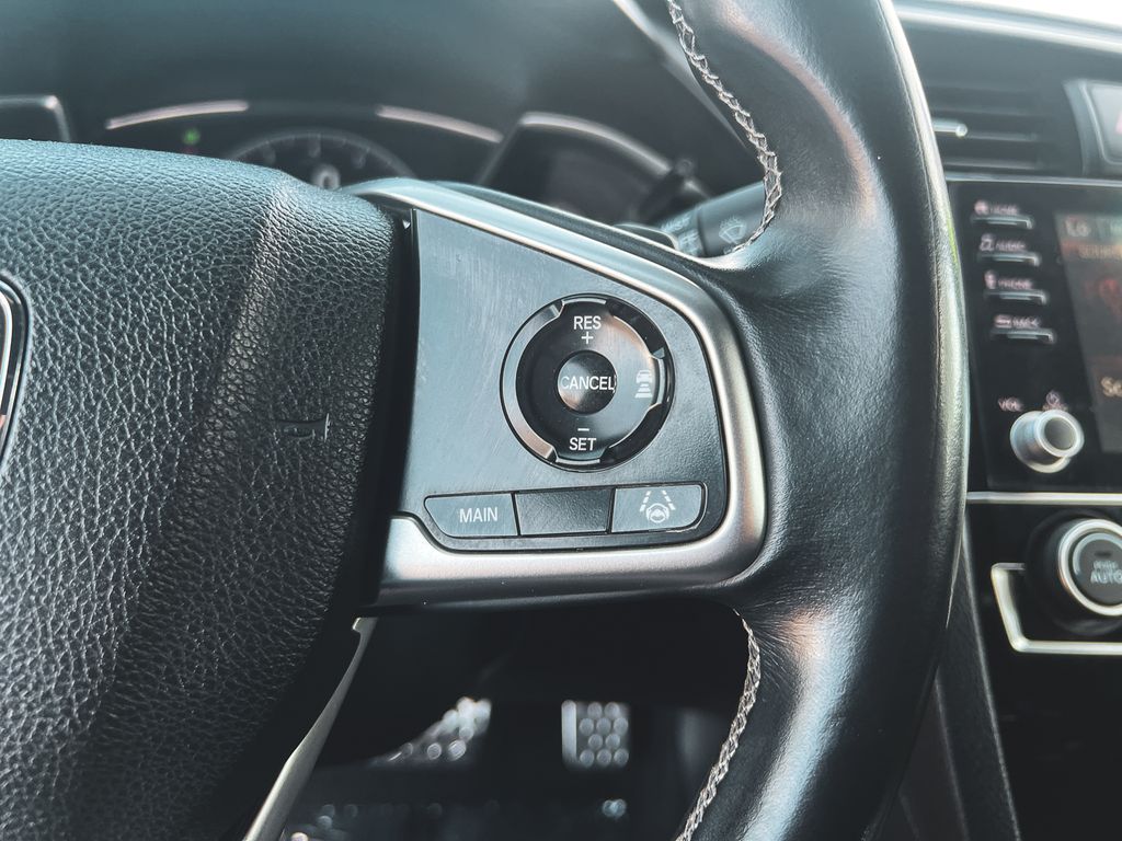 2019 Honda Civic Sport photo 22