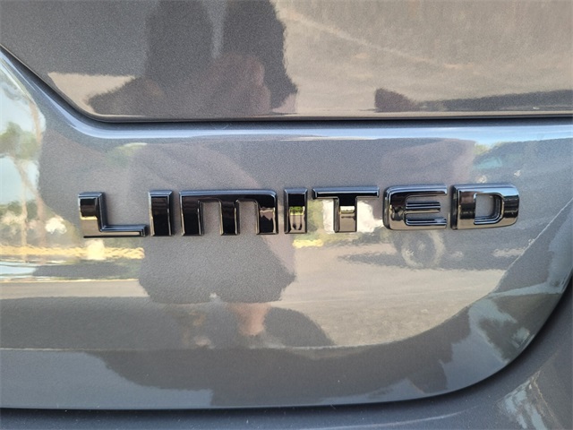 2025 Jeep Grand Cherokee Limited photo 10