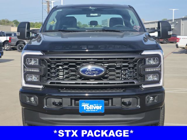 2025 Ford F-250 XL photo 2