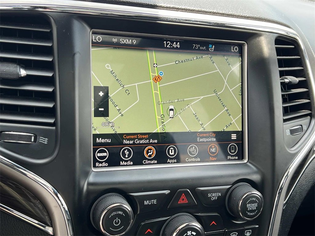 2018 Jeep Grand Cherokee Overland photo 17