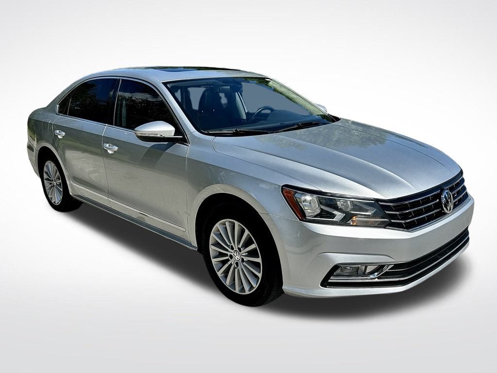 Used 2016 Volkswagen Passat SE with VIN 1VWBT7A30GC067382 for sale in Fort Pierce, FL