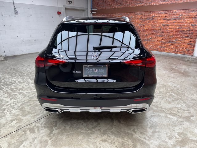 2025 Mercedes Benz GLC 350e 4MATIC photo 4