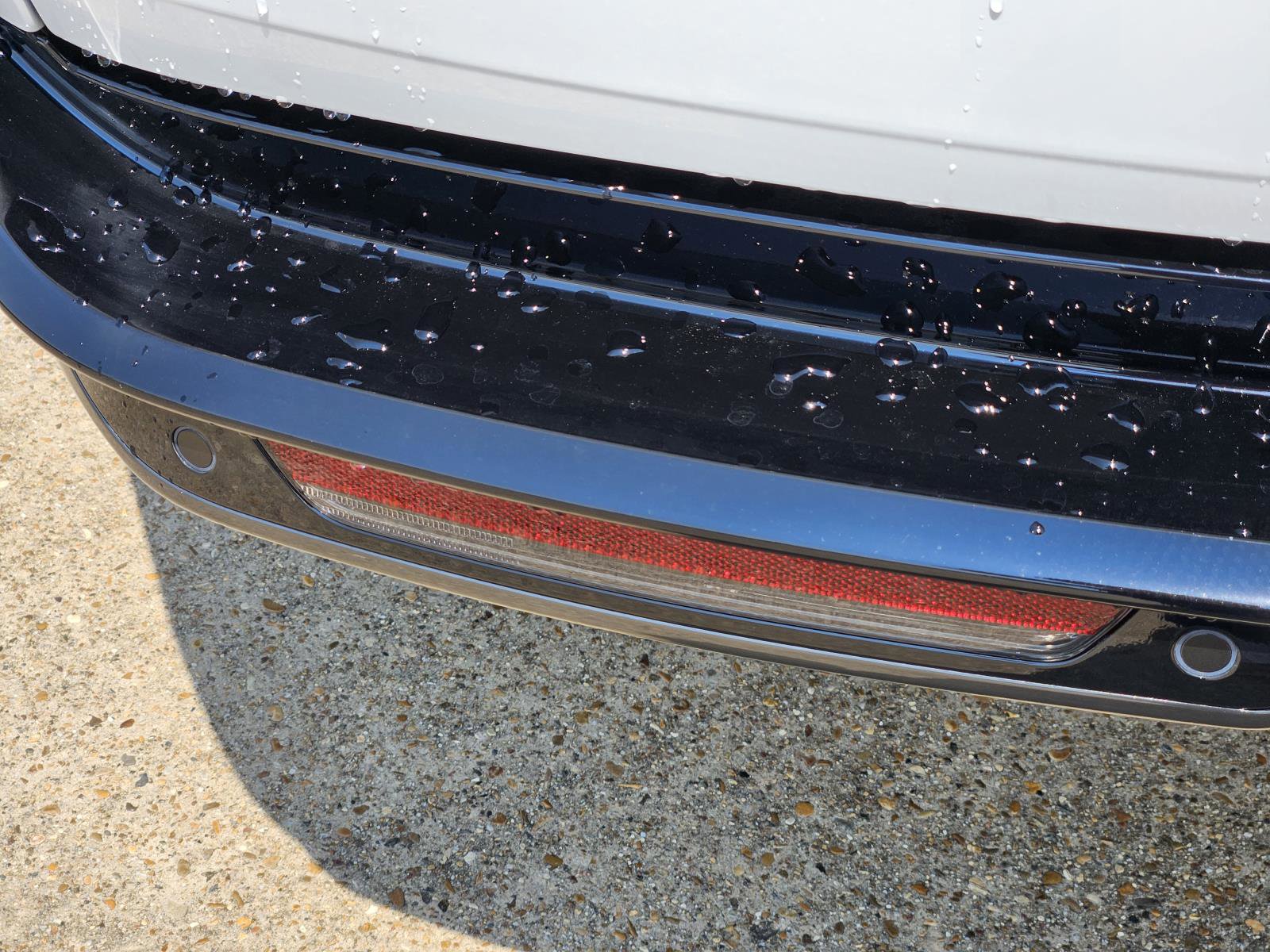 2025 Land Rover Range Rover SE photo 7