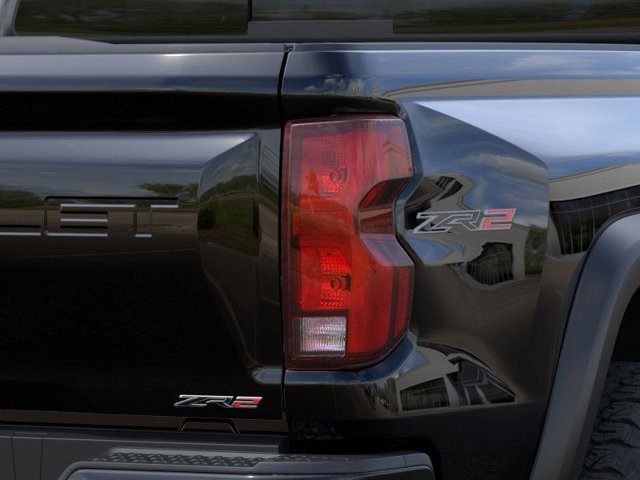 2025 Chevrolet Colorado ZR2 photo 11