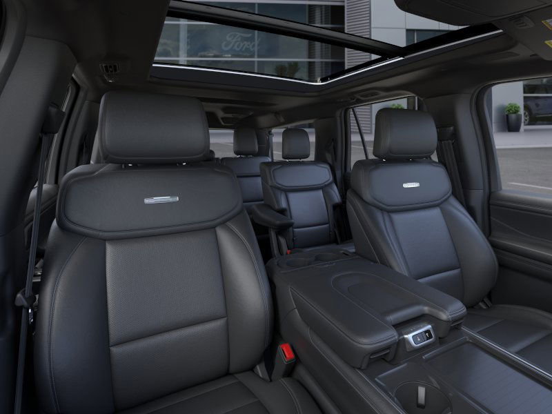 2025 Ford Expedition Platinum MAX photo 8