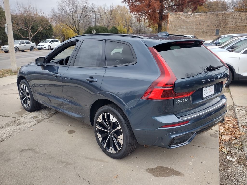 2026 VOLVO XC60 - Image 5