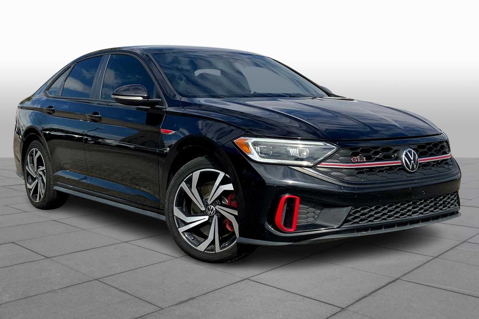 2023 Volkswagen Jetta GLI Autobahn photo 2