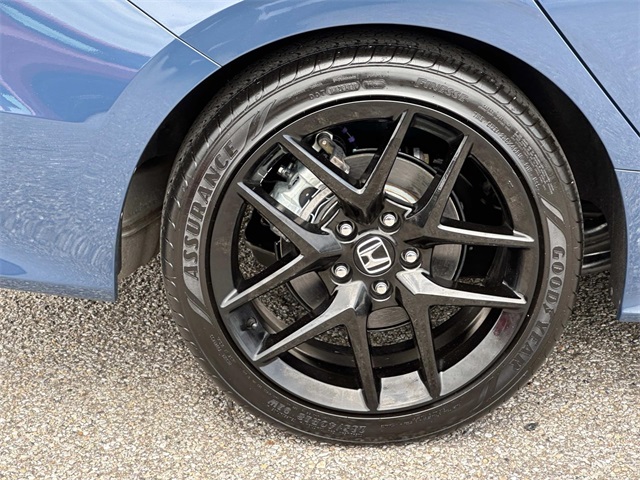 2025 Honda Civic Hybrid Sport Touring photo 12