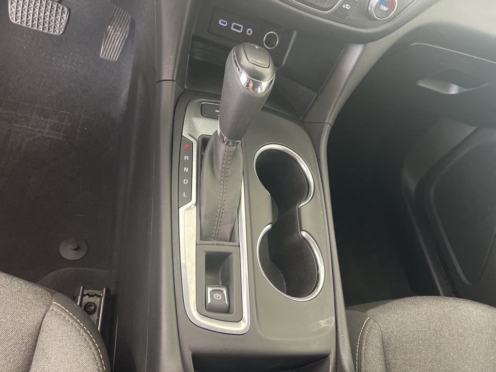 2019 Chevrolet Equinox LT photo 4