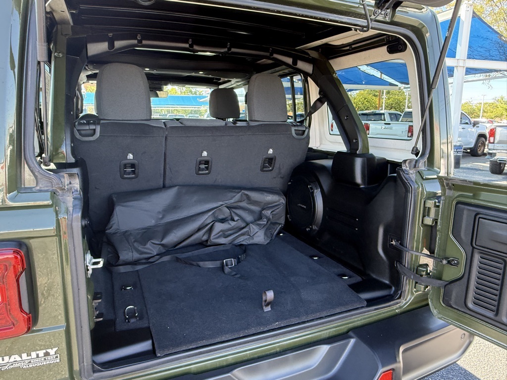 2024 Jeep Wrangler Rubicon photo 26
