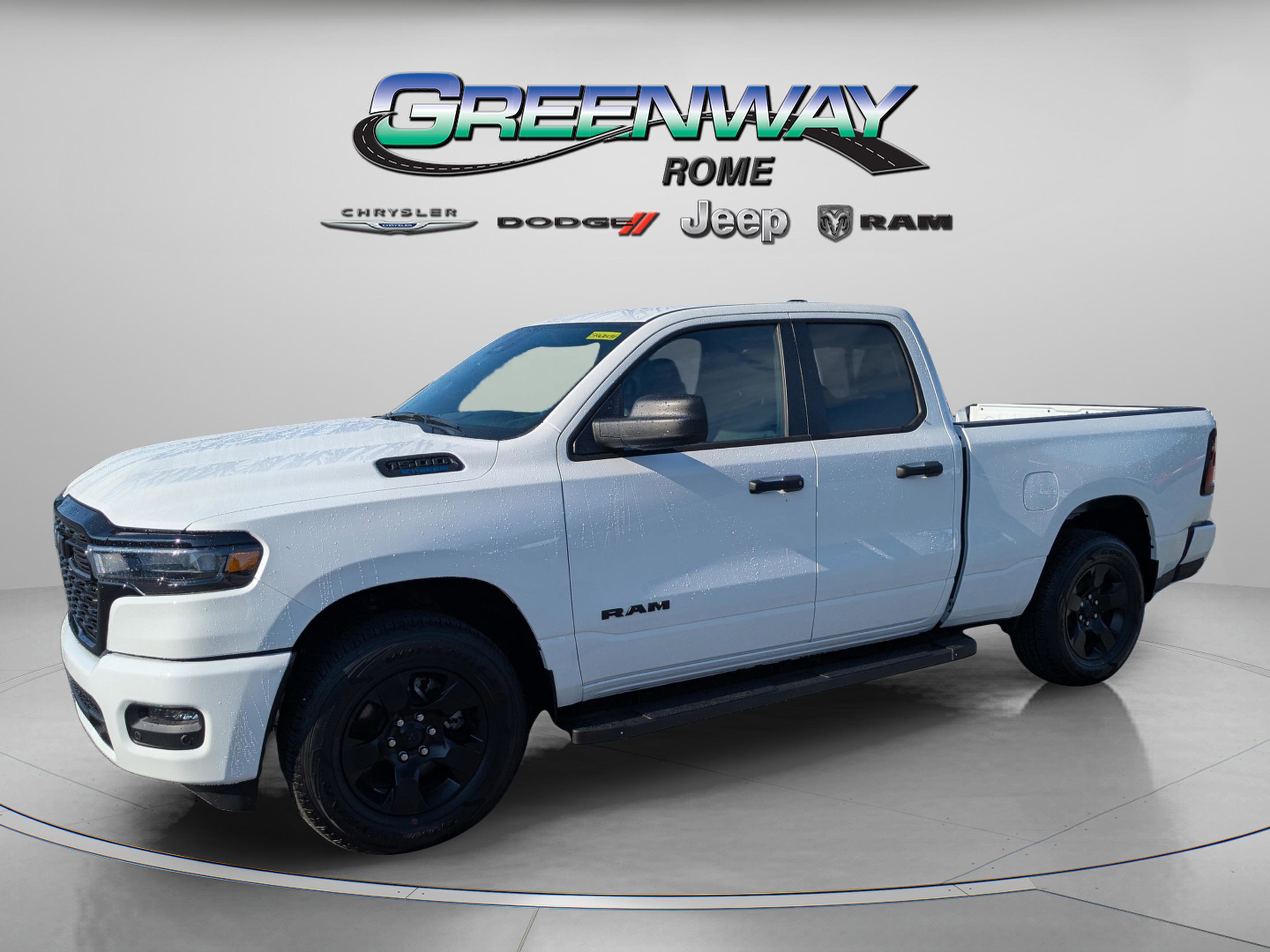 2025 Ram 1500 Tradesman photo 3
