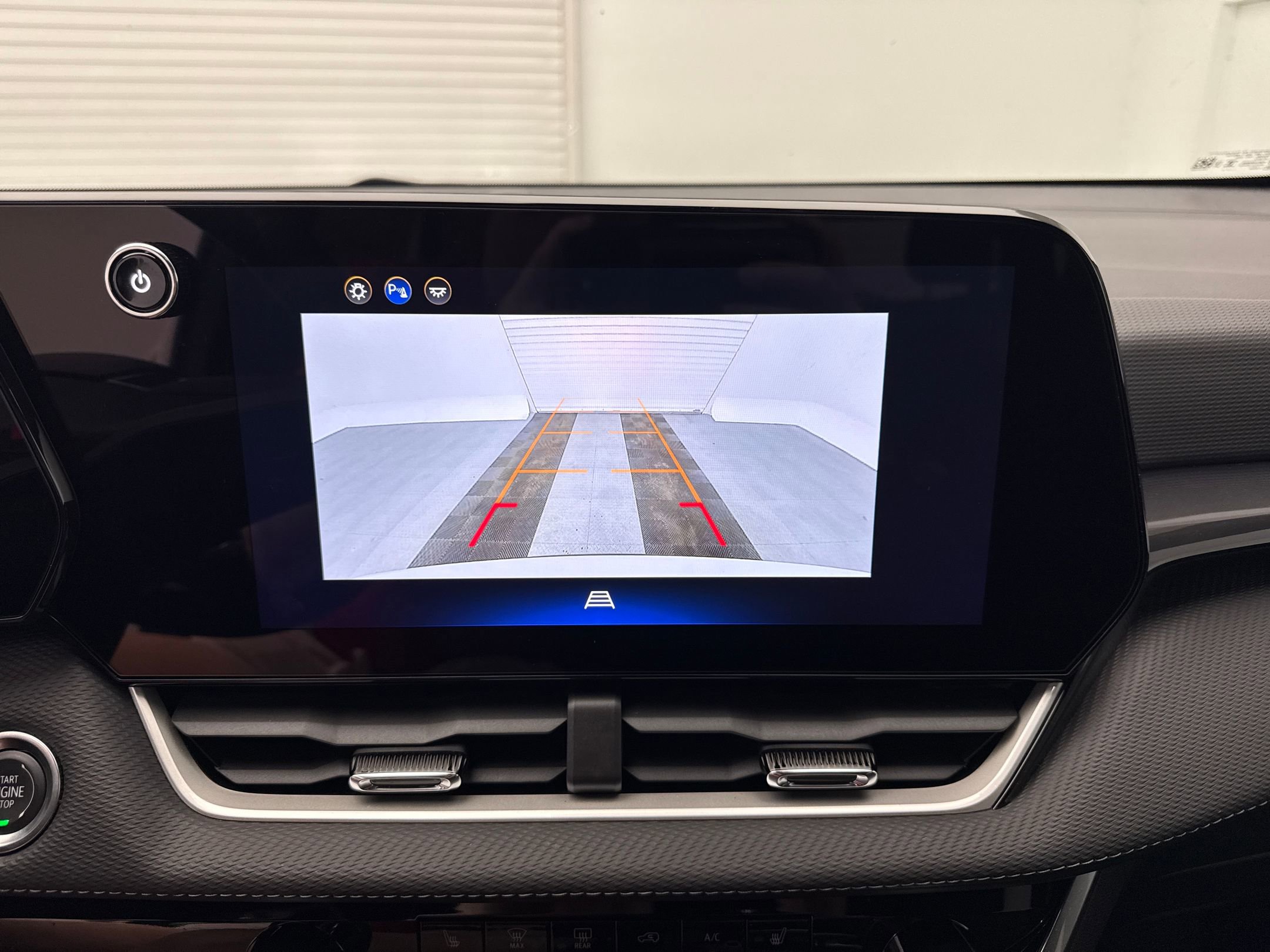 2025 Chevrolet Equinox LT photo 33