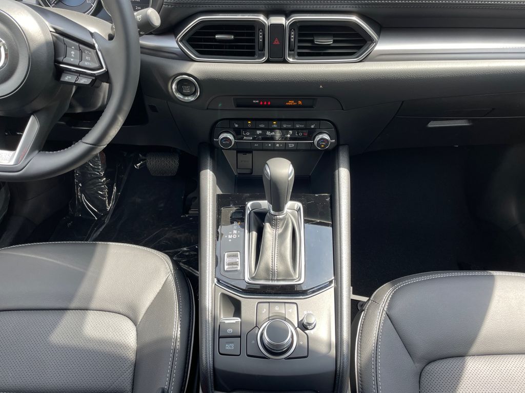 2025 Mazda CX-5 2.5 S Preferred photo 10