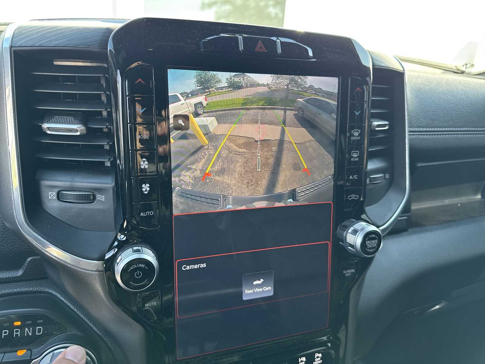2023 Ram 1500 Laramie photo 17