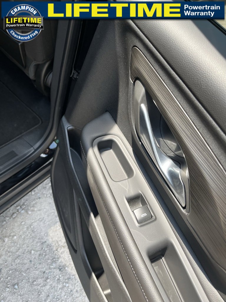 2023 Gmc Terrain SLE photo 24