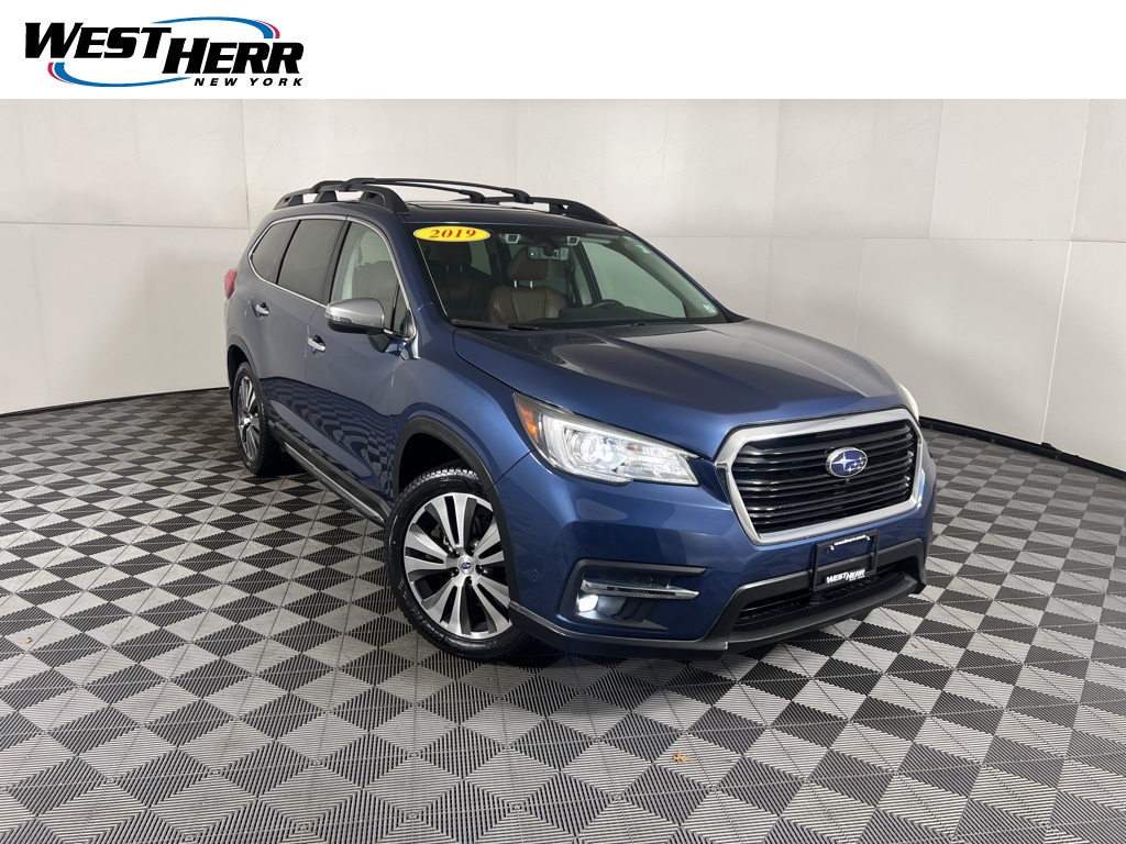 2019 Subaru Ascent Touring's photo