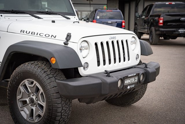 2015 Jeep Wrangler Unlimited Rubicon photo 4