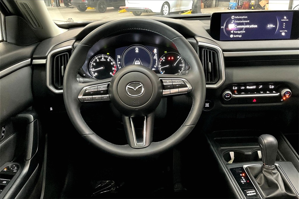 2025 Mazda CX-50 2.5 Select photo 3