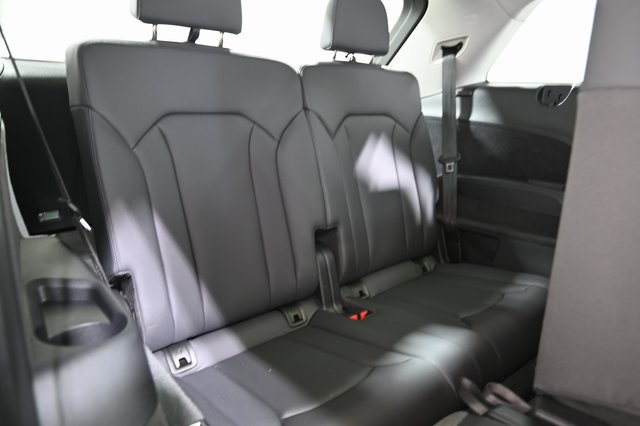 2023 Audi Q7 55 Premium Plus photo 25
