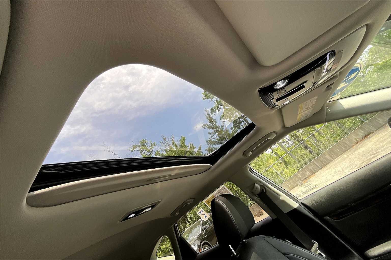 2024 Kia Seltos EX photo 21