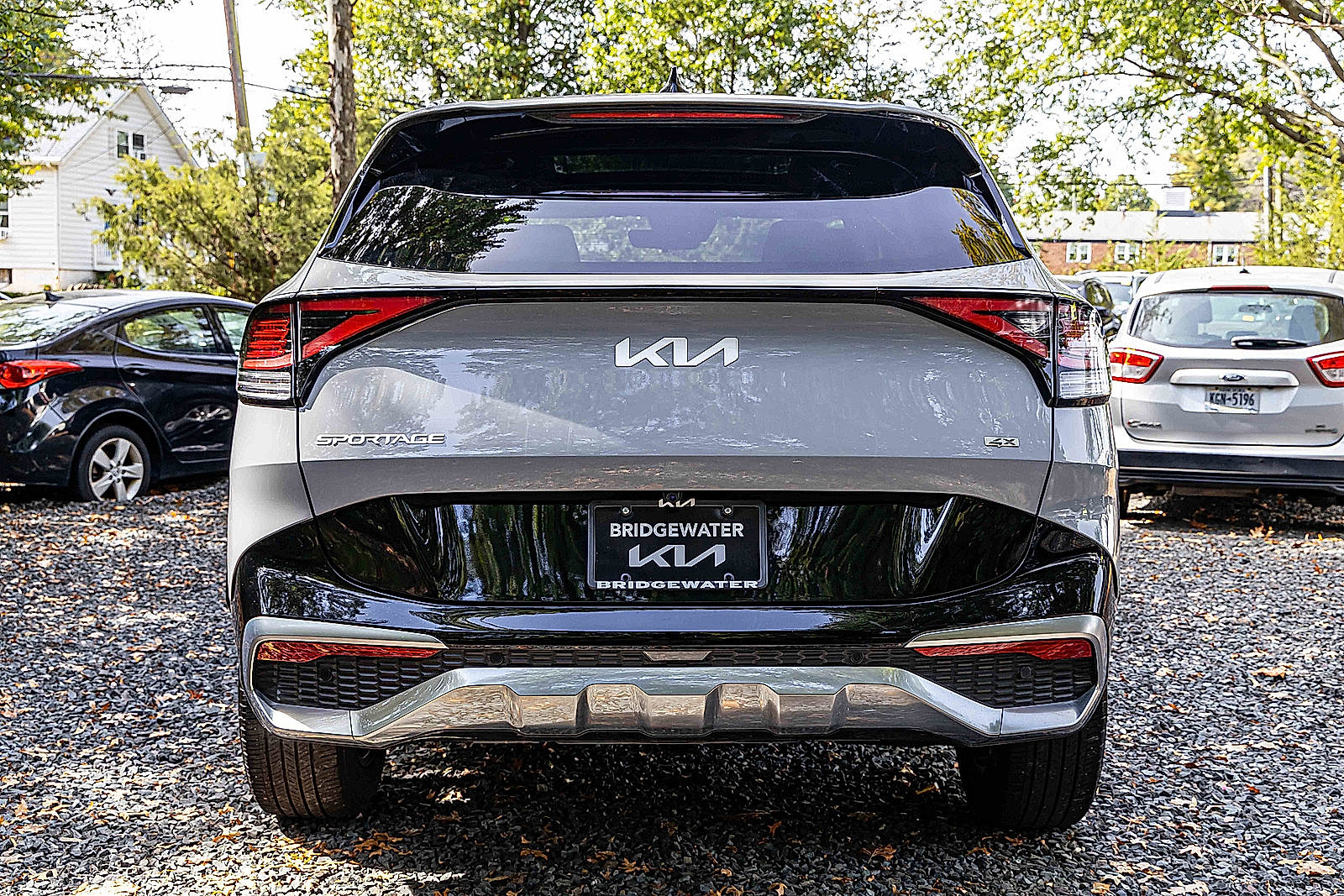 2023 Kia Sportage SX photo 3