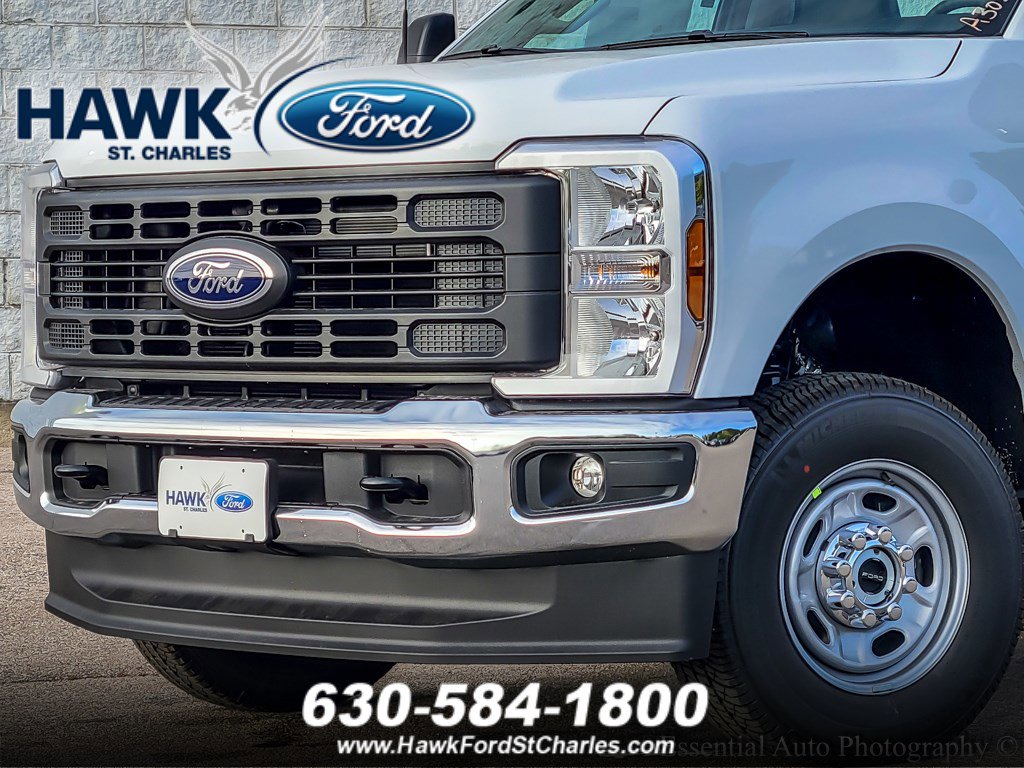 2026 Ford F-250 XL photo 2