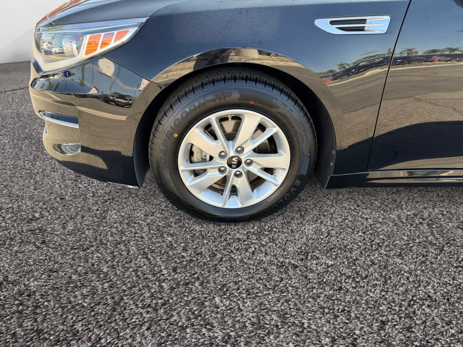 2018 Kia Optima LX photo 13