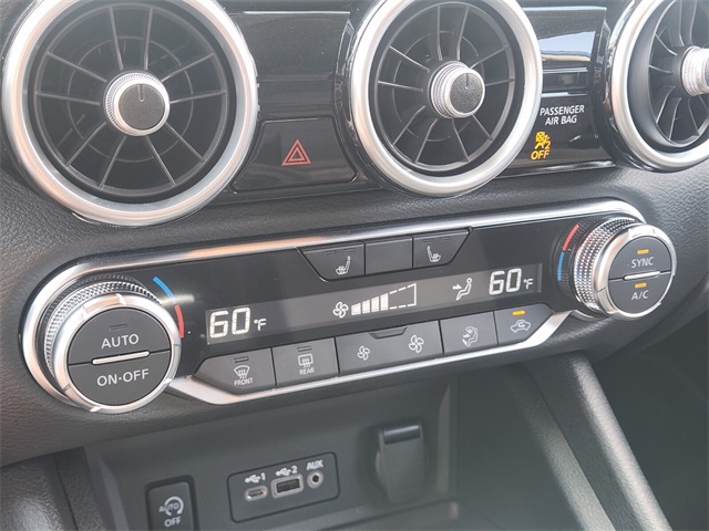 2024 Nissan Sentra SR photo 16