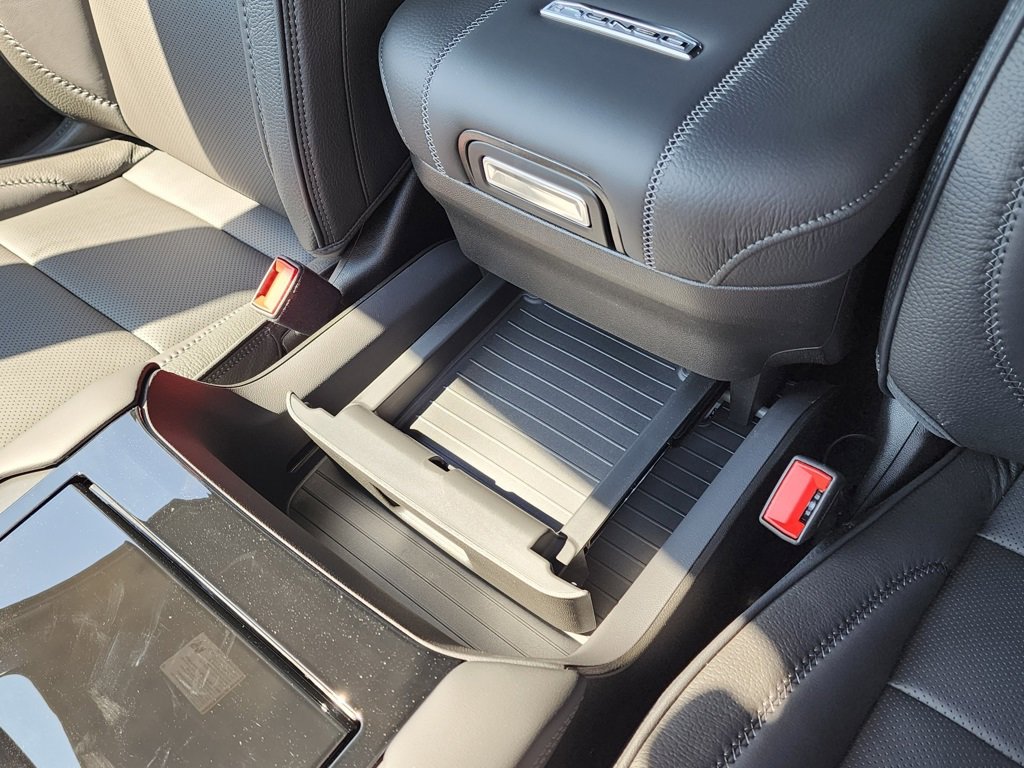 2026 Gmc Yukon Denali photo 34