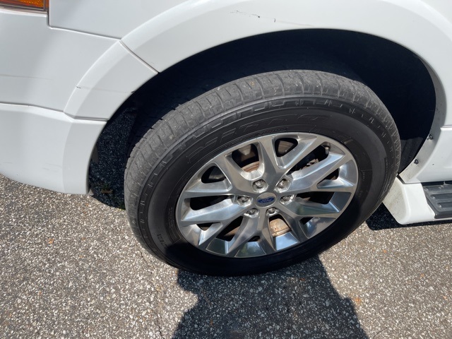 2016 Ford Expedition Limited photo 3