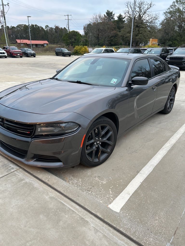 2019 Dodge Charger SXT's photo
