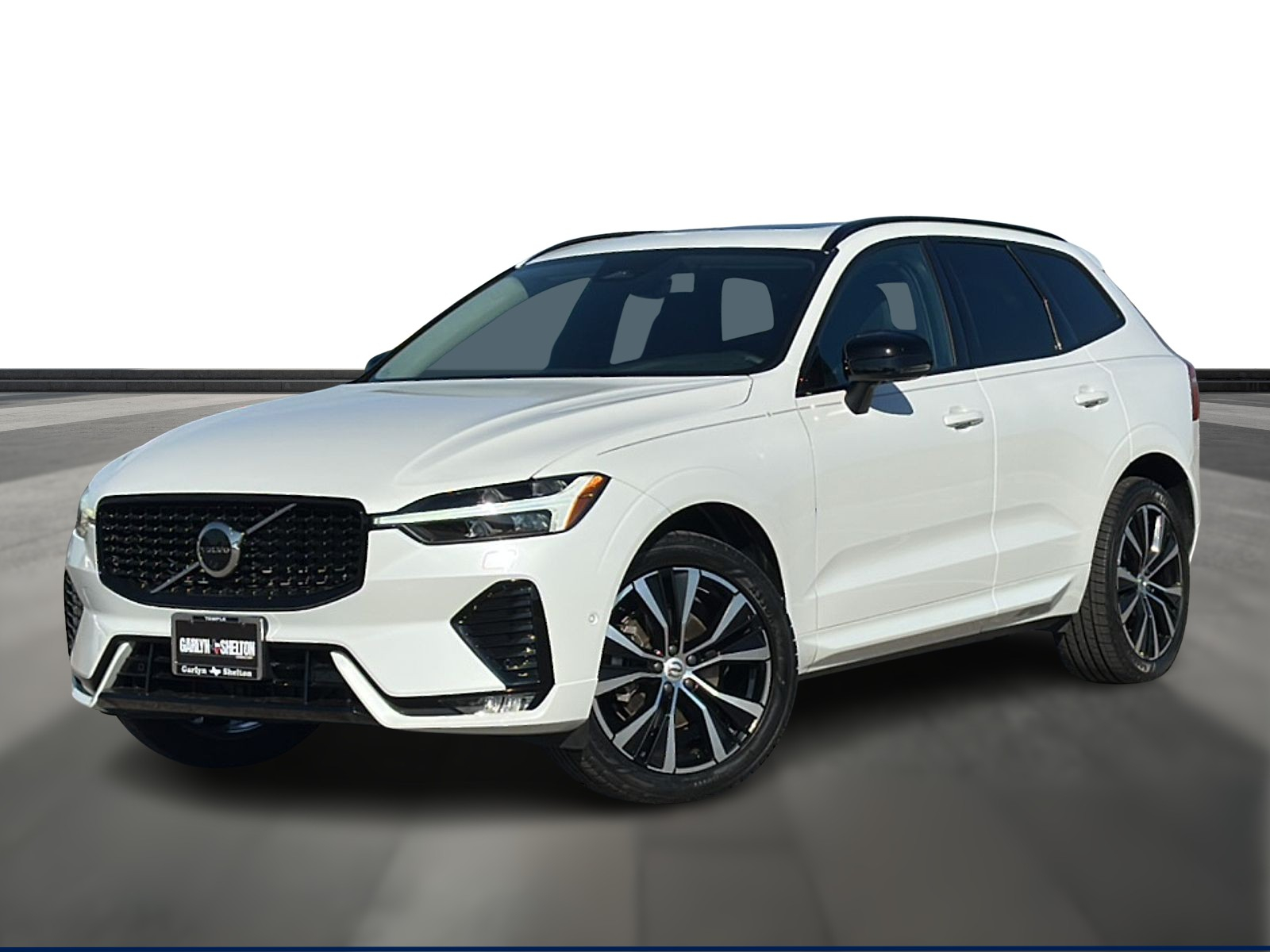 2023 Volvo XC60 Plus's photo