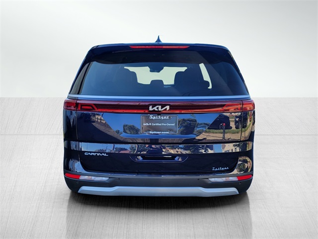 2024 Kia Carnival LX photo 4