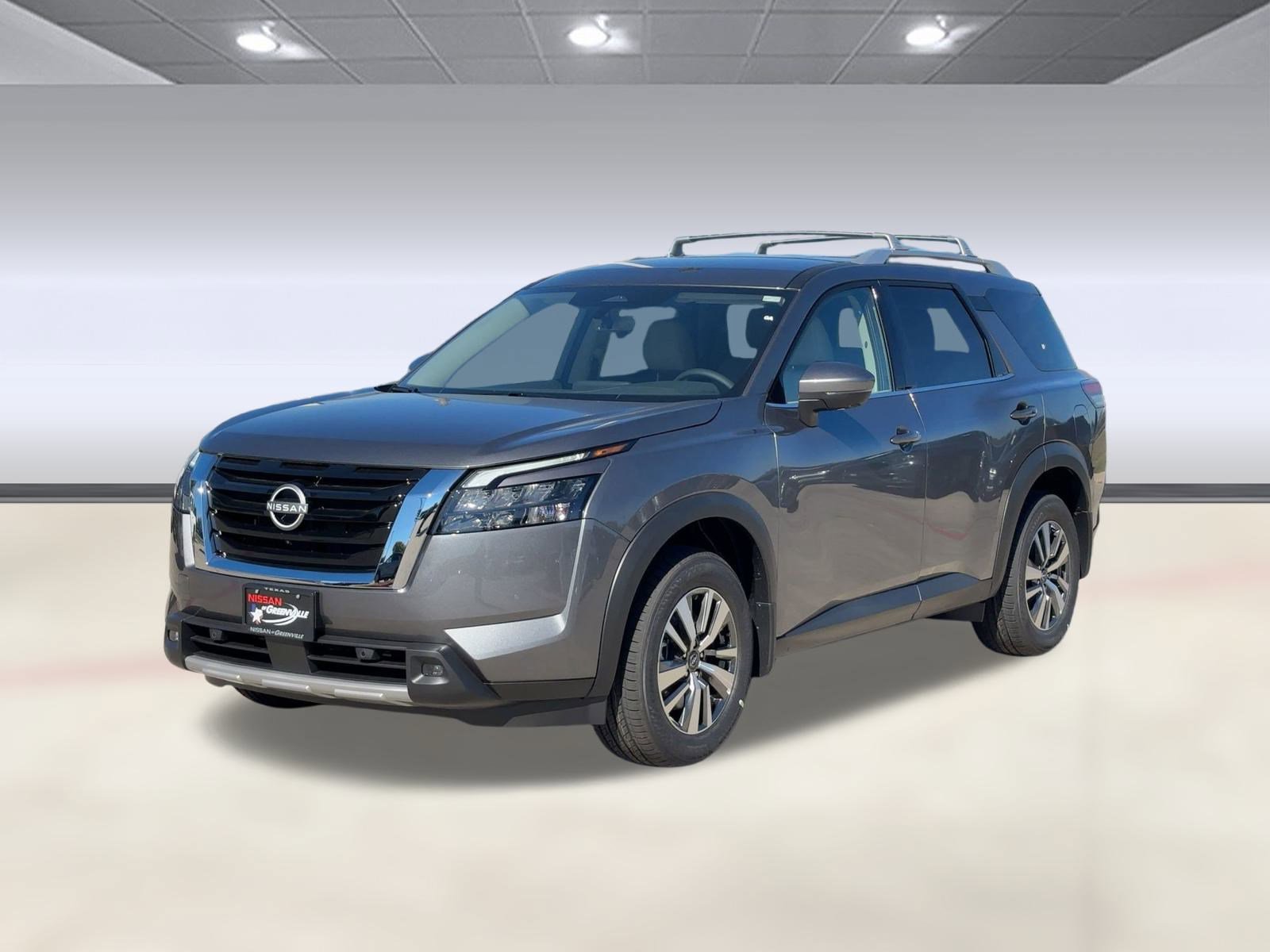 2025 Nissan Pathfinder SL's photo