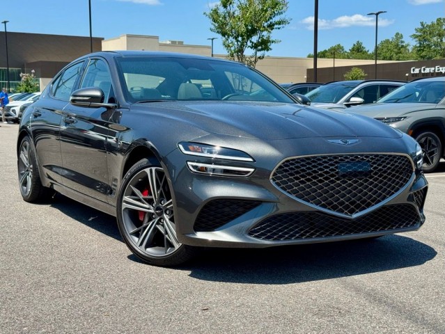 2025 Genesis G70