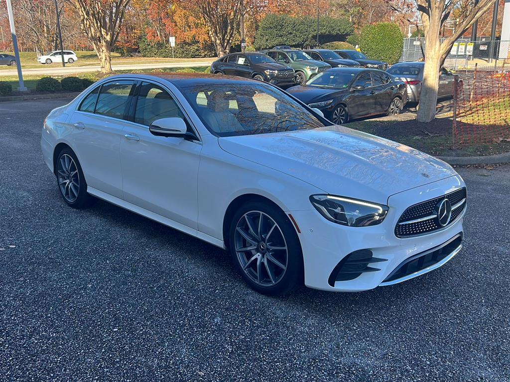 2023 Mercedes-Benz E-Class E350's photo