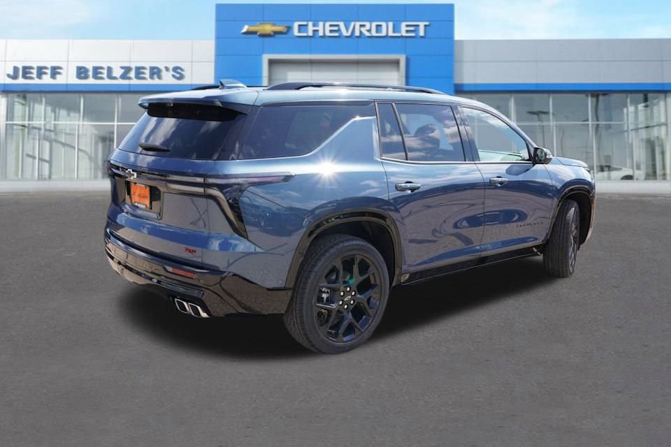 2026 Chevrolet Traverse RS photo 2