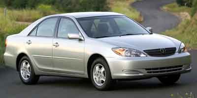 2002 Toyota Camry LE's photo