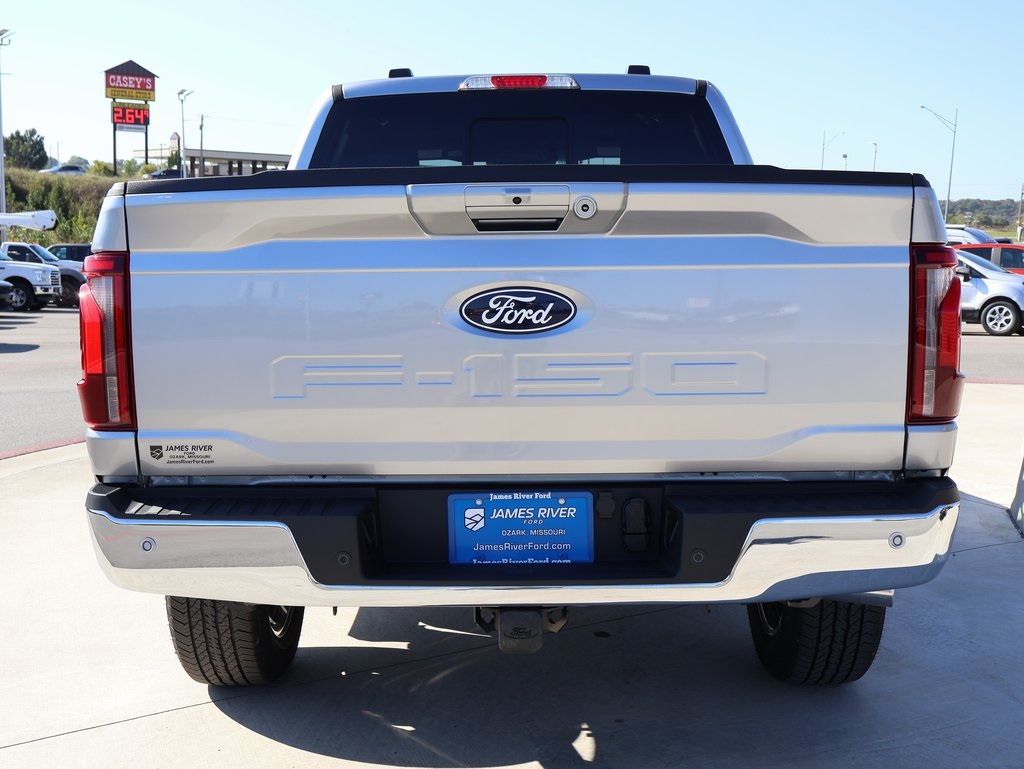 2025 Ford F-150 Lariat photo 4