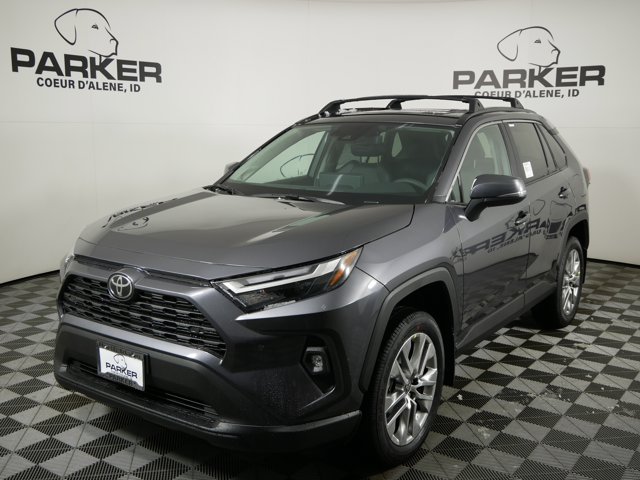 2025 Toyota RAV4 XLE Premium's photo
